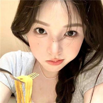一蕉得志美兰黛 海报
